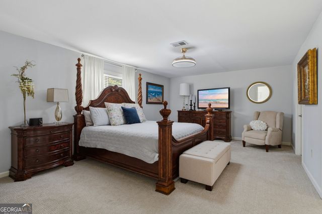 220 Spearfield Trace, Roswell, GA 30075