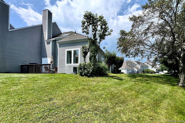 172 Fairway Drive U172, Carmel, NY 10512