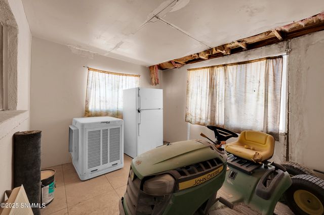 579 Arrowhead Drive NW, Deming, NM 88030