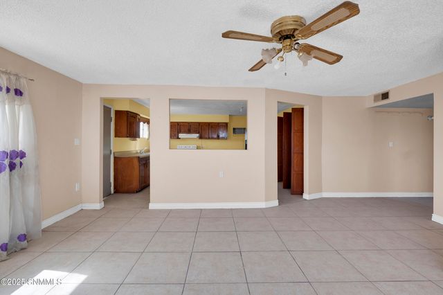 579 Arrowhead Drive NW, Deming, NM 88030