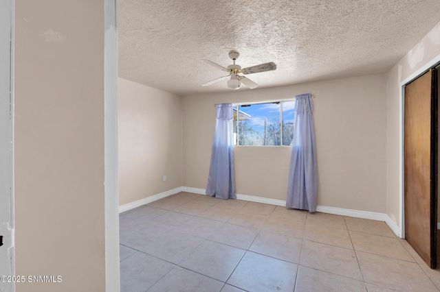 579 Arrowhead Drive NW, Deming, NM 88030