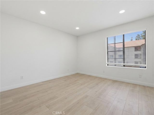 12023 Alta Carmel Court 253, San Diego, CA 92128
