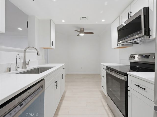 12023 Alta Carmel Court 253, San Diego, CA 92128