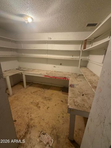 221 N ROOSEVELT Avenue, Casa Grande, AZ 85122