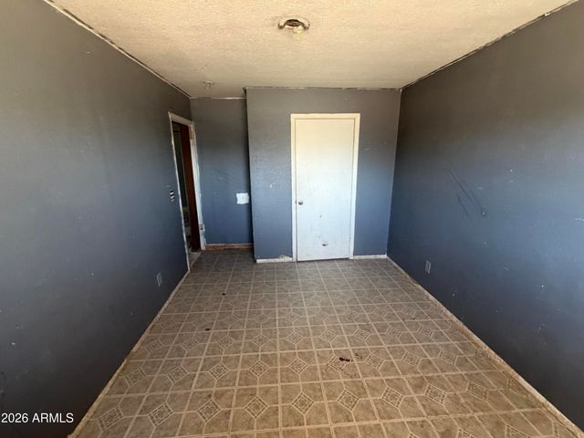 221 N ROOSEVELT Avenue, Casa Grande, AZ 85122
