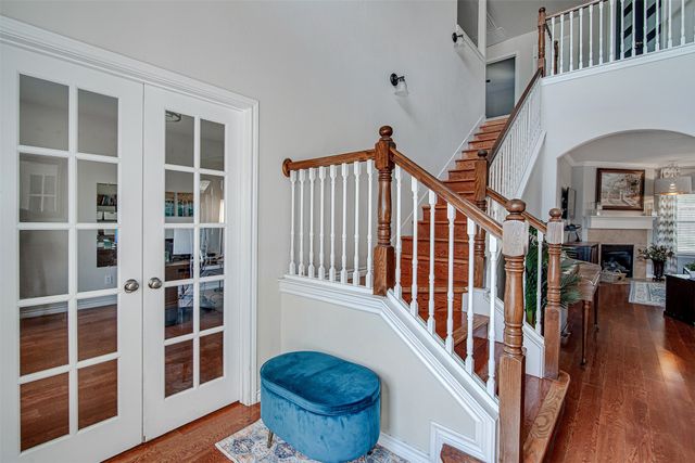 516 Winterwood Drive, Kennedale, TX 76060