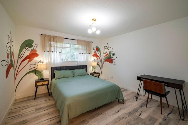 5918 Lattimer Drive, Houston, TX 77035