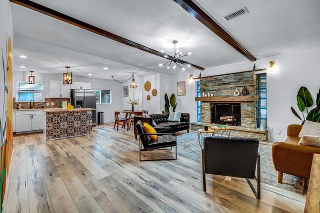 5918 Lattimer Drive, Houston, TX 77035