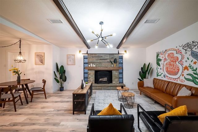 5918 Lattimer Drive, Houston, TX 77035