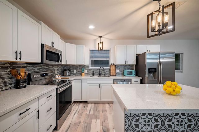 5918 Lattimer Drive, Houston, TX 77035