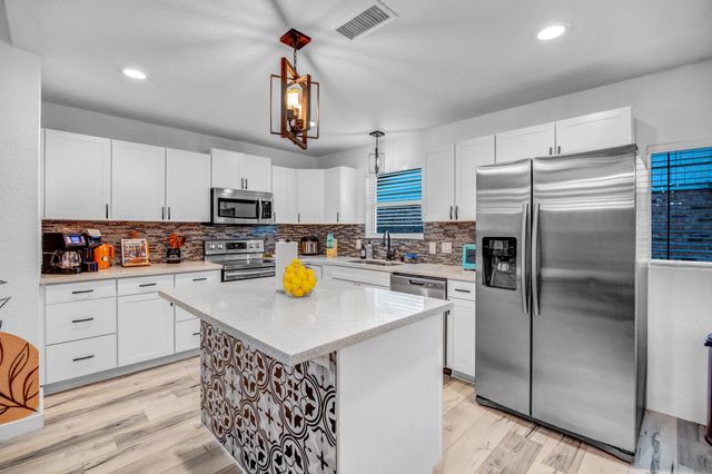 5918 Lattimer Drive, Houston, TX 77035