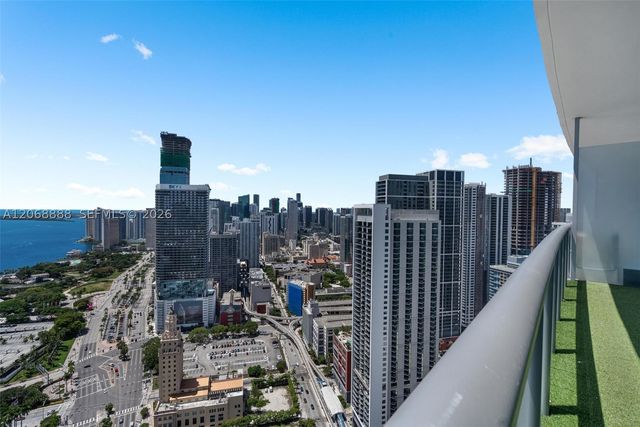 888 Biscayne Blvd 4804, Miami, FL 33132