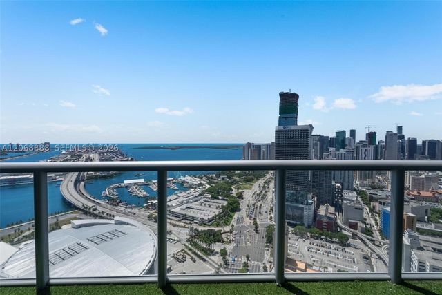 888 Biscayne Blvd 4804, Miami, FL 33132