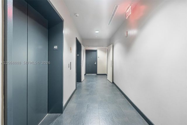 888 Biscayne Blvd 4804, Miami, FL 33132