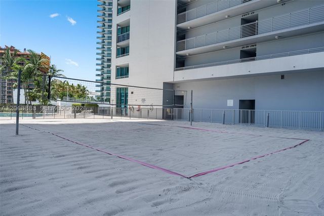 888 Biscayne Blvd 4804, Miami, FL 33132
