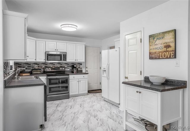 11300 McCauliff Ct, North Chesterfield, VA 23236