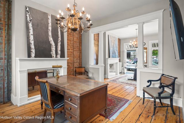 362 Warren Street, Hudson, NY 12534