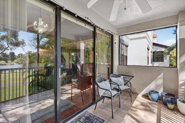 301 SW 158th Terrace 204, Pembroke Pines, FL 33027