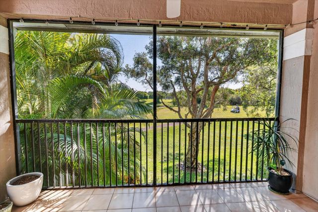 301 SW 158th Terrace 204, Pembroke Pines, FL 33027
