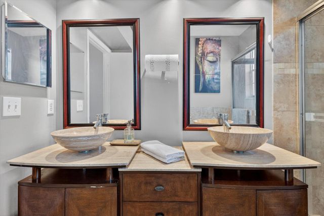 301 SW 158th Terrace 204, Pembroke Pines, FL 33027