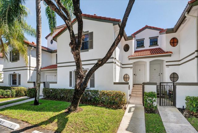 301 SW 158th Terrace 204, Pembroke Pines, FL 33027