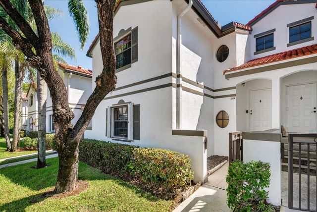 301 SW 158th Terrace 204, Pembroke Pines, FL 33027