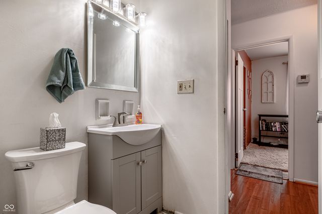 6108 Ipswich Court, Indianapolis, IN 46254