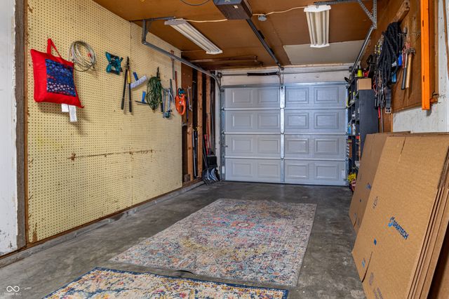 6108 Ipswich Court, Indianapolis, IN 46254