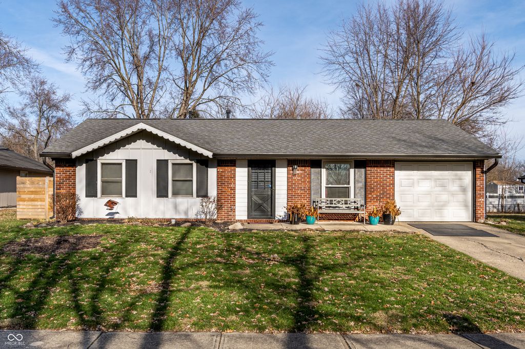6108 Ipswich Court, Indianapolis, IN 46254