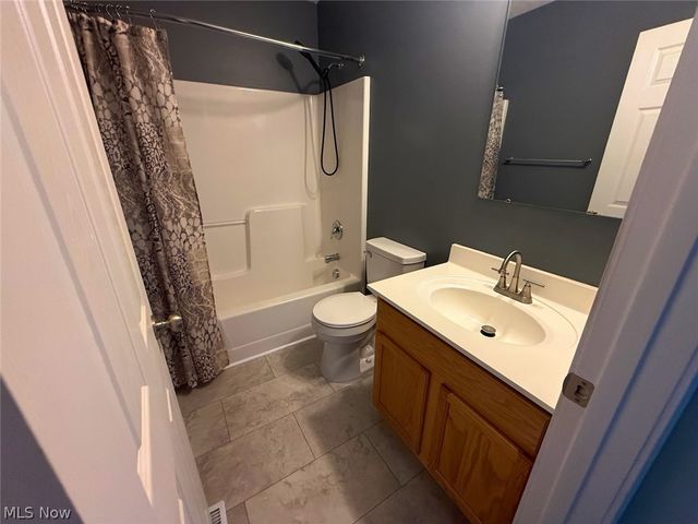 5193 Frederick Street, Barberton, OH 44203