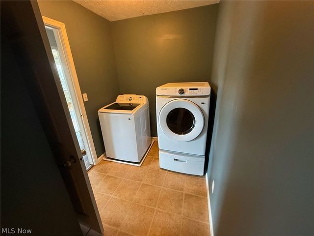 5193 Frederick Street, Barberton, OH 44203