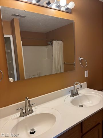 5193 Frederick Street, Barberton, OH 44203