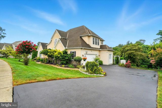 105 LIVIA LN, Wrightsville, PA 17368