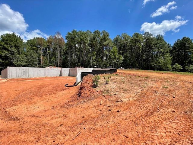 393 Harmony Gates Drive, Commerce, GA 30530