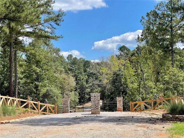 393 Harmony Gates Drive, Commerce, GA 30530