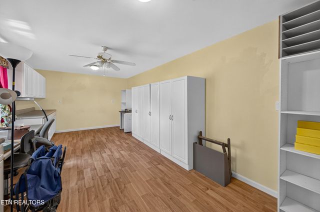 1339 Jim Fain Rd, Sevierville, TN 37876