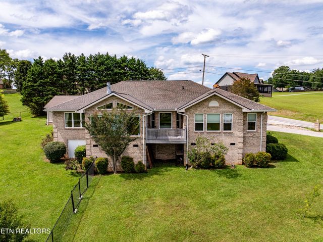 1339 Jim Fain Rd, Sevierville, TN 37876