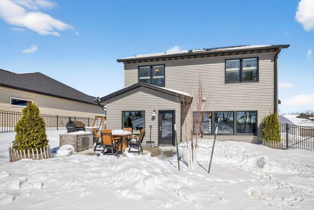 3228 Allison Lane NE, Rochester, MN 55906