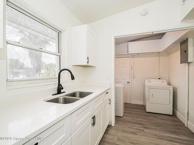 734 5th Place SW, Vero Beach, FL 32962