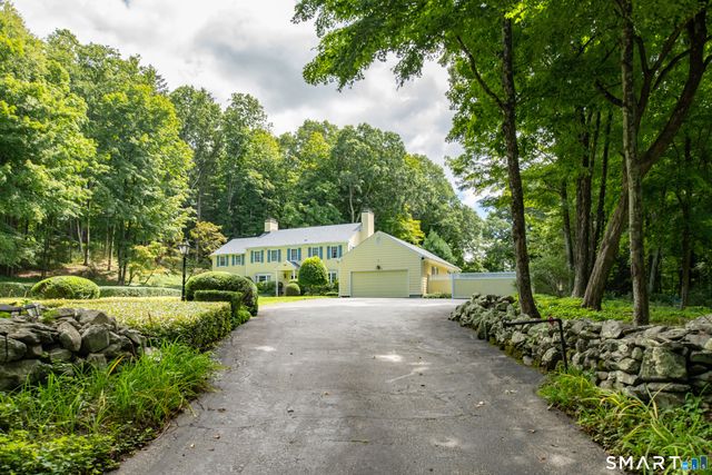 90 Sage Road, Woodbury, CT 06798