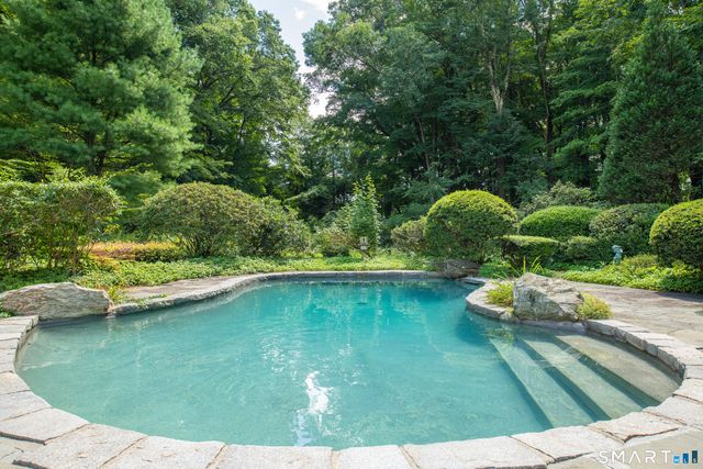 90 Sage Road, Woodbury, CT 06798