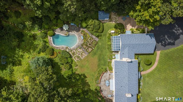 90 Sage Road, Woodbury, CT 06798