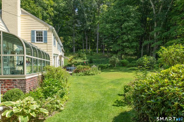 90 Sage Road, Woodbury, CT 06798