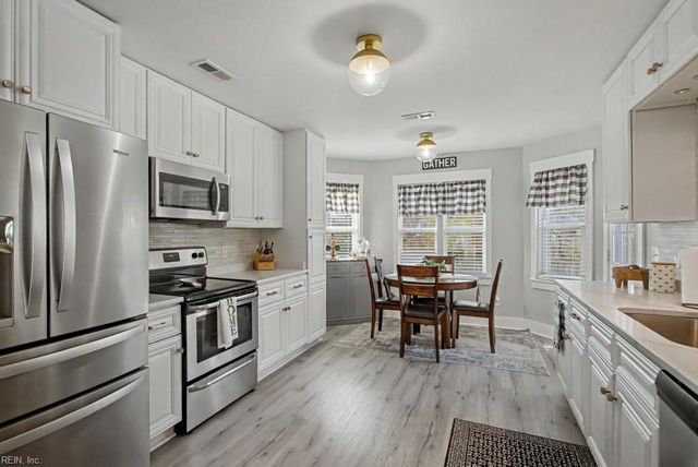 1012 Melton CT, Virginia Beach, VA 23464