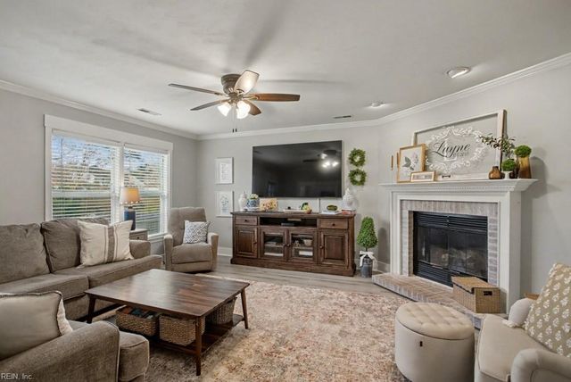 1012 Melton CT, Virginia Beach, VA 23464