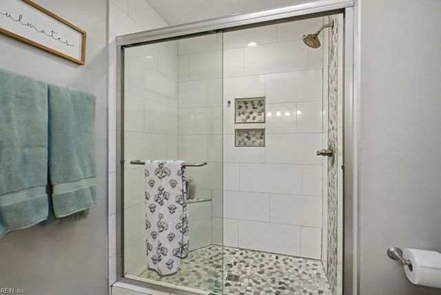 1012 Melton CT, Virginia Beach, VA 23464