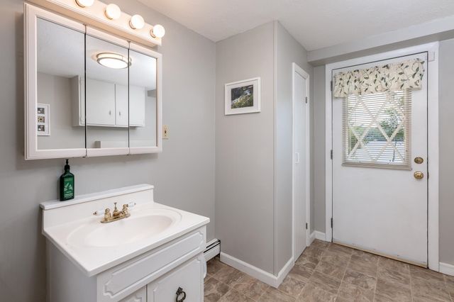 74 Needle Eye Road, Meredith, NH 03253