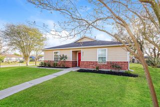 601 Alvin Street, Pasadena, TX 77506