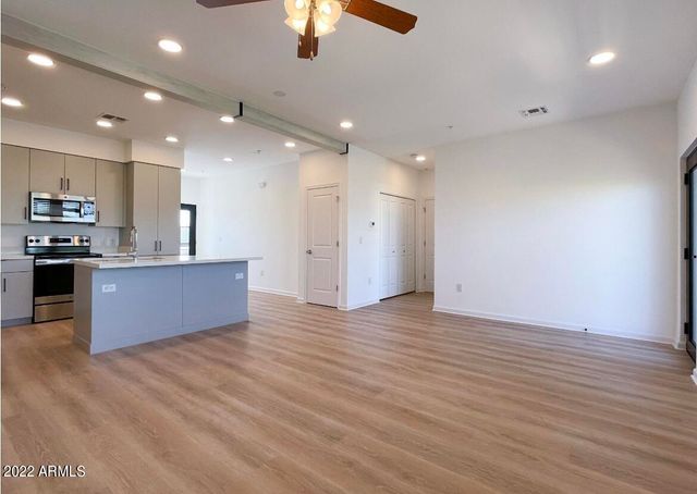 12412 N Saguaro Boulevard 101, Fountain Hills, AZ 85268