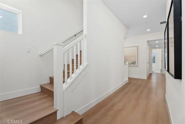 121 Bosal, Irvine, CA 92618